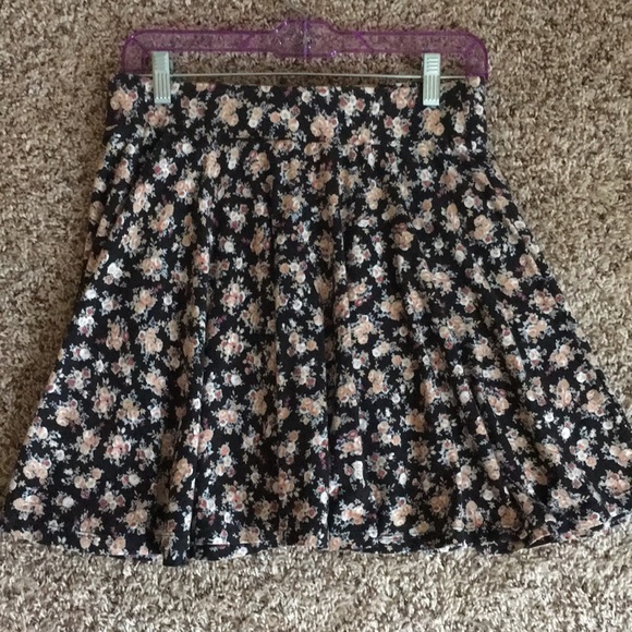 Floral Skirt - Picture 1 of 1